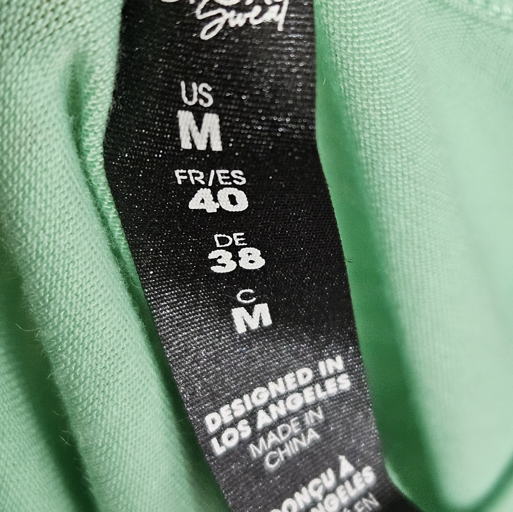 NEW Wildfox Top Darla Tie Front Crop Top Shirt Green Sleeveless Size Medium - Picture 6 of 8